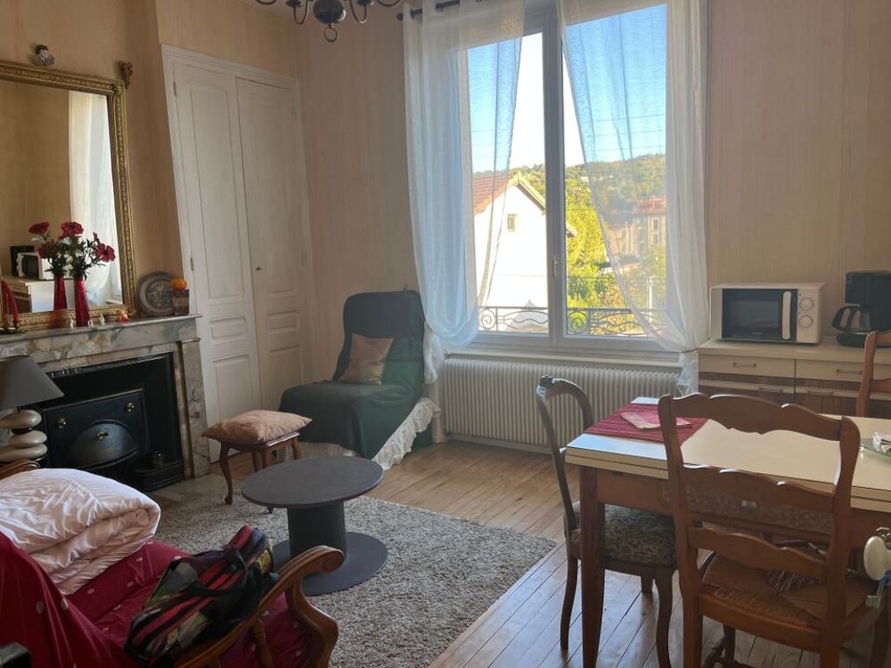 Chambre de 14m2 à louer sur Oullins
