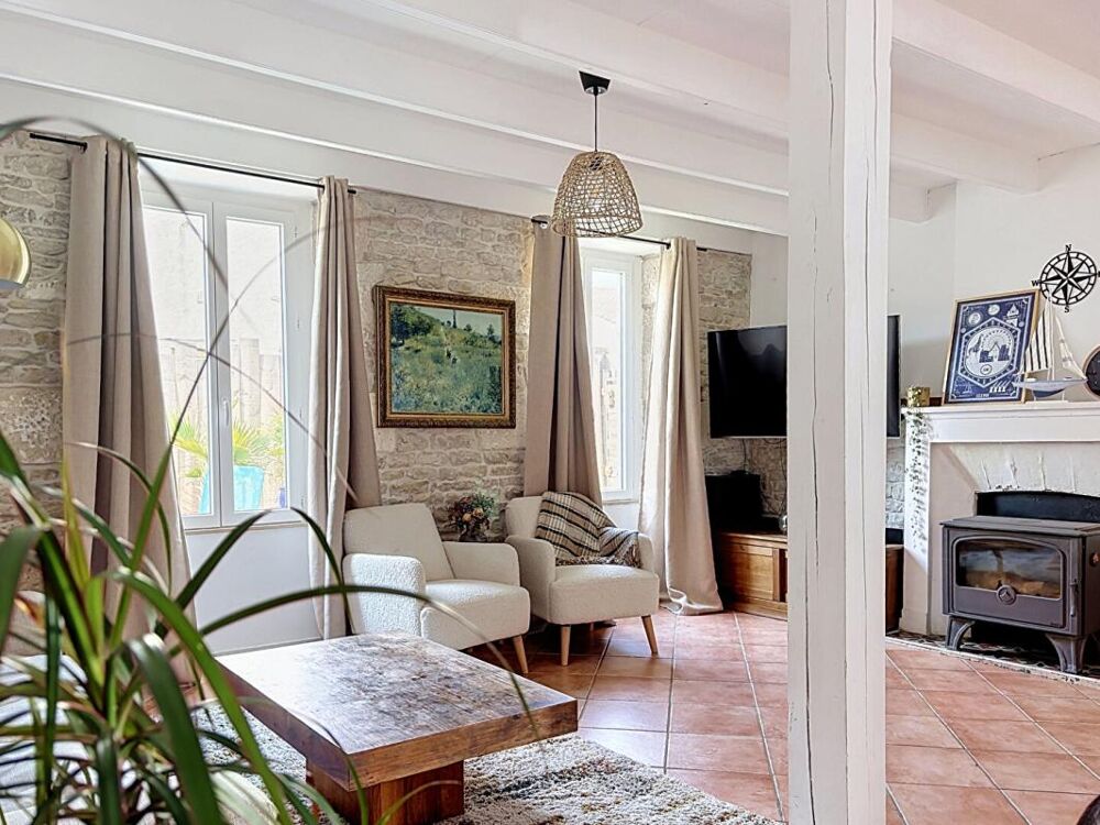 Maison de Charme centre St Sauveur d'Aunis 157 m2 4 chambres