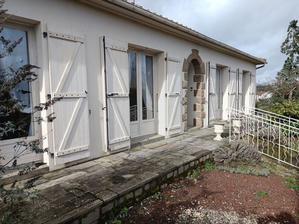 Vente Maison Maison Antigny 5 pièces 128 m2 Antigny