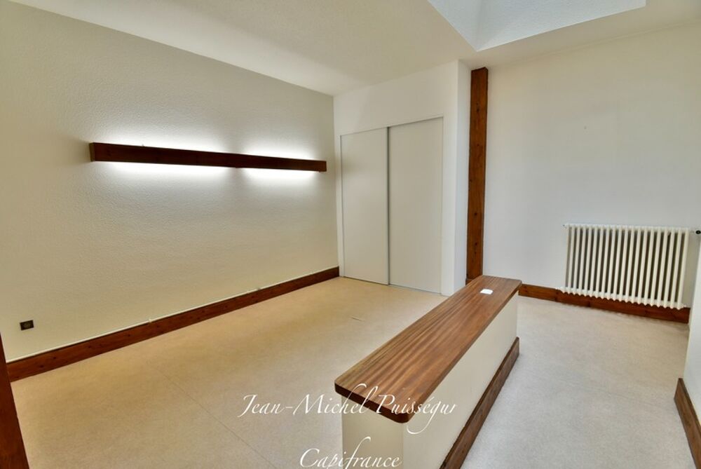   Dpt Haute Garonne (31), à louer SAINT GAUDENS 105m2 de Bureaux en Rdc avec Garage et 3 Parkings Saint gaudens