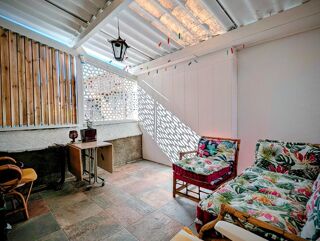  Immeuble � vendre 6 pi�ces 175 m�