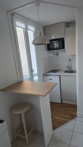  Appartement à louer 1 pièce 14 m²