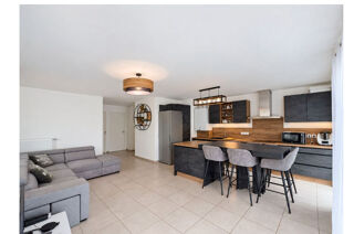 Vente Appartement SAINT-JORIOZ  BEL APPARTEMENT TRAVERSANT 3 PIÈCES EN REZ-DE-JARDIN AVEC TERRASSE ET JARDIN PRIVATIF Saint jorioz