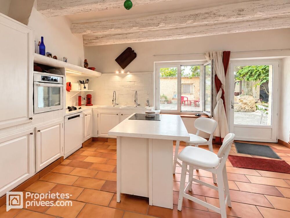 Vente Maison Mas en pierres de 216 m² avec 5 chambres - 3 dépendances aménagées - 1 grange de 106 m² - 1 atelier de 46 m² à ORANGE OUEST - 48 Orange
