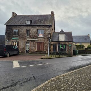  Immeuble � vendre 3 pi�ces 187 m�