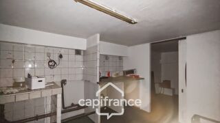  Immeuble à vendre 5 pièces 130 m²