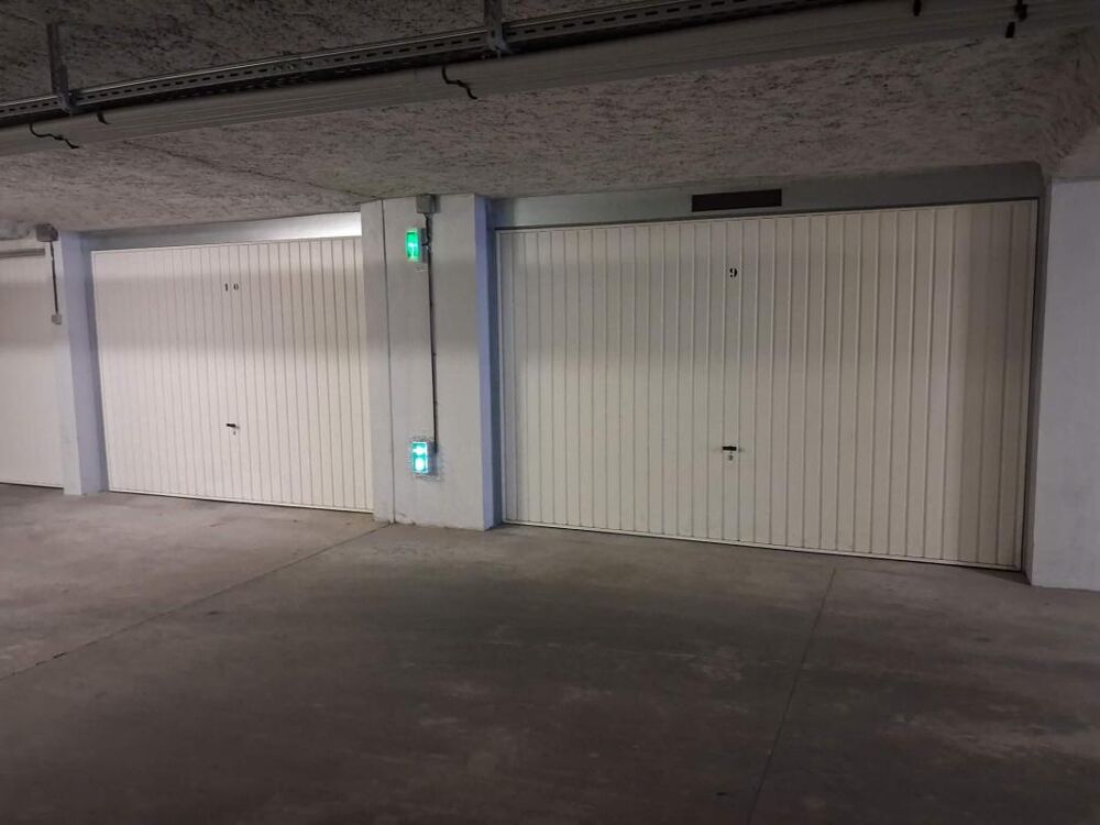 Vente Parking/Garage grand garage (24m²) à vendre Dijon
