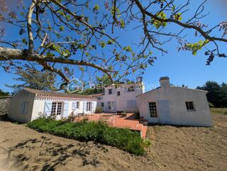  Proprit/chteau  vendre 7 pices 205 m