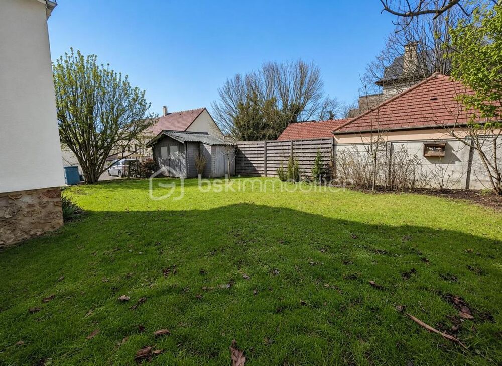 Vente Maison Charmante maison avec jardin et garage aménageable Plaisir
