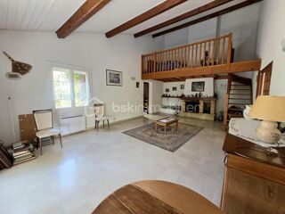  Villa à vendre 6 pièces 137 m²