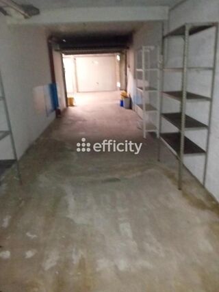 Parking / Garage à vendre 25 m²