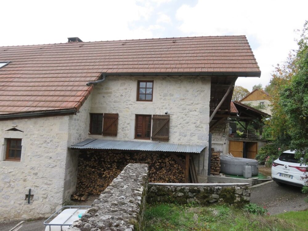 Vente Maison Maison en pierres à vendre 7 pièces de 168 m² à MARIGNIEU (01) plus sous-sol Marignieu