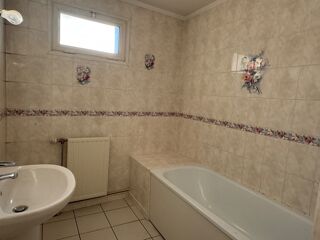  Appartement � vendre 4 pi�ces 84 m�