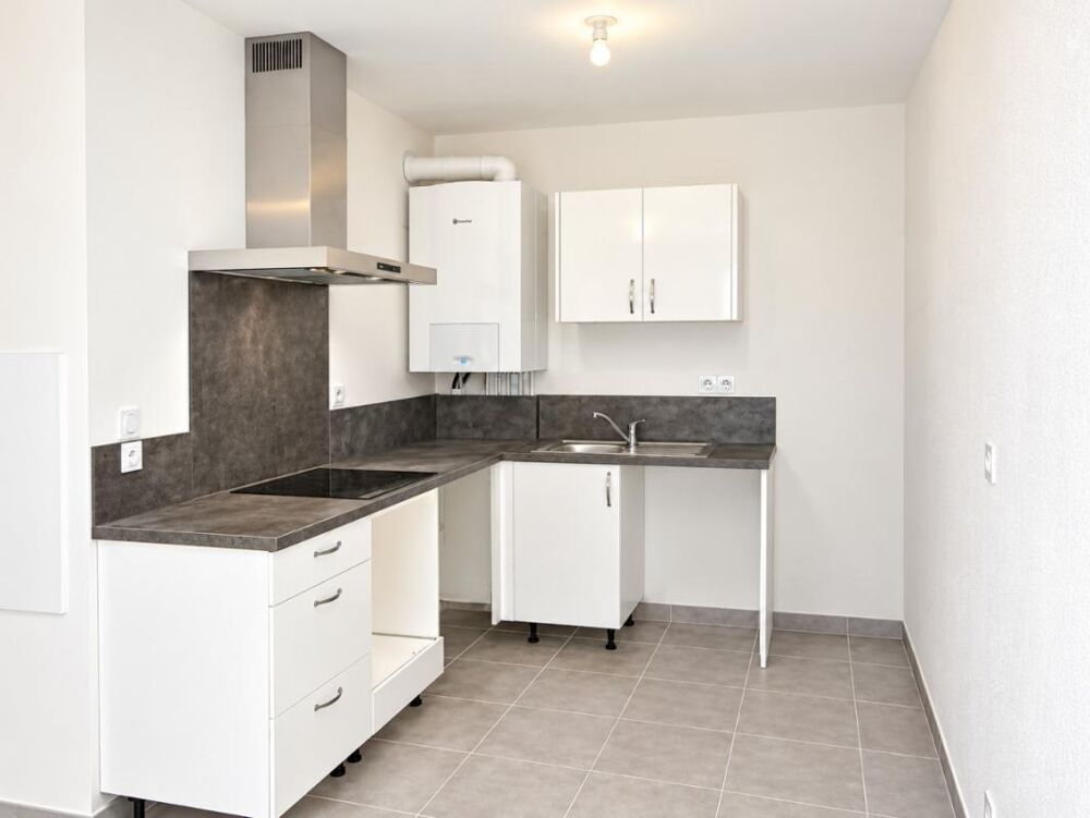 Location Appartement T2 avec balcon et parking à ETRAMBIERES Etrembieres