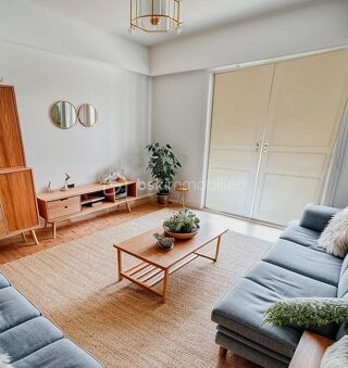  Maison  vendre 7 pices 215 m