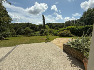  Maison  vendre 10 pices 180 m