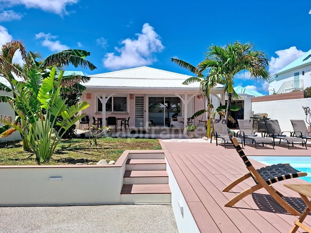 SUPERBE VILLA À VENDRE 3 CHAMBRES SUR OYSTER POND, SAINT-MARTIN (97150)