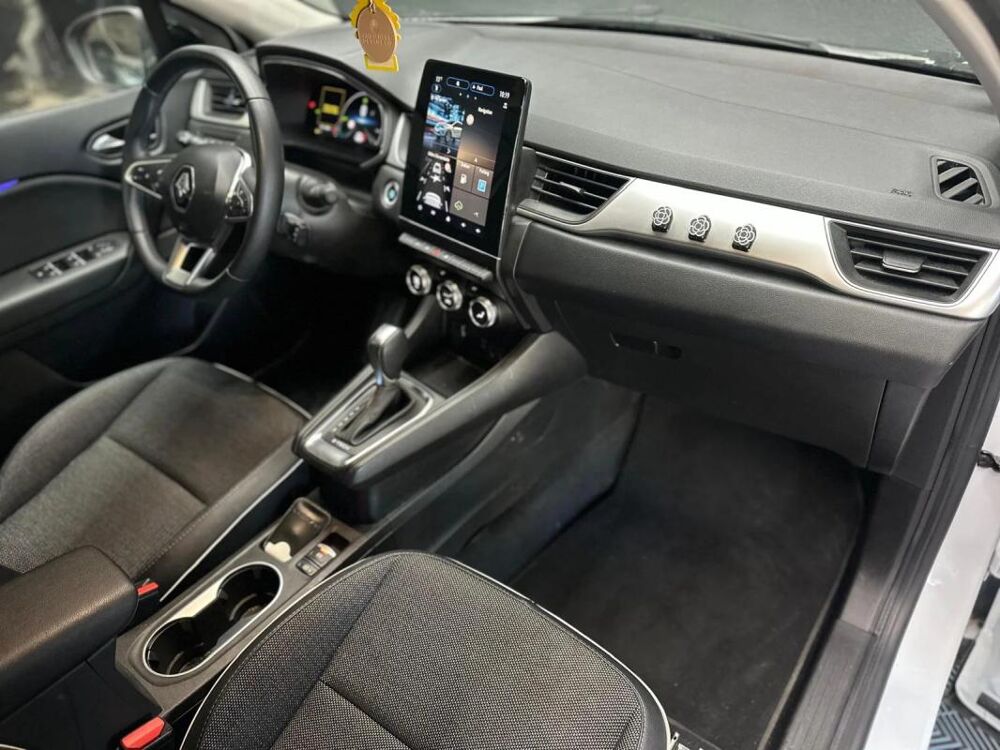 Captur II E-TECH HYBRIDE FAST TRACK - R&eacute;gulateur/limiteur CLIM Auto 2023 occasion 73000 Chambery