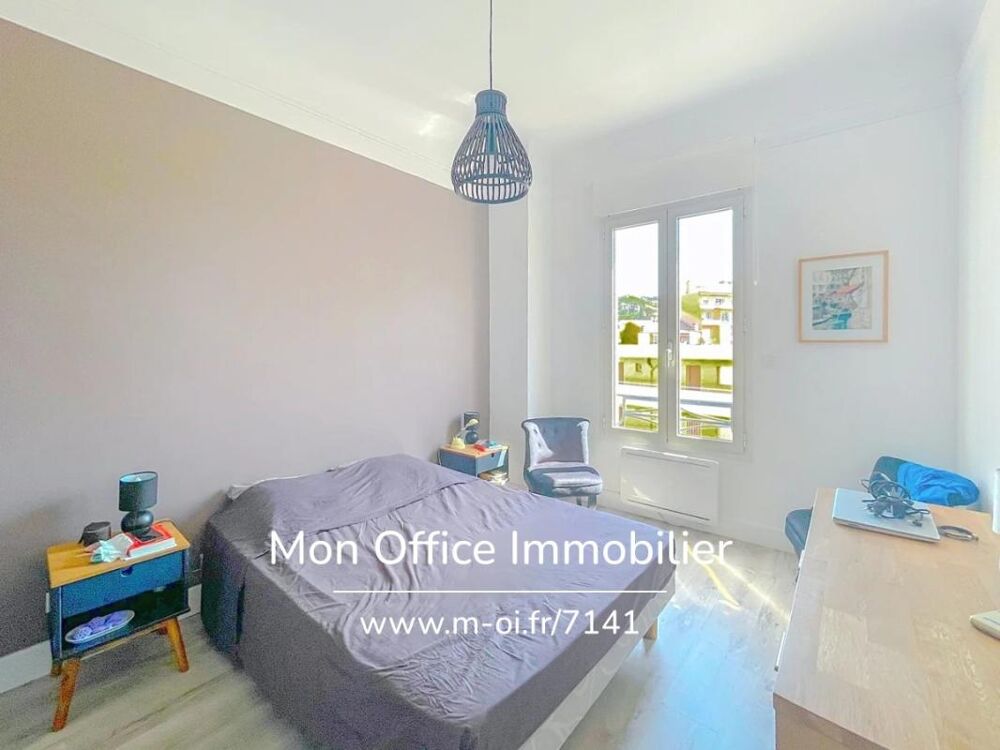 à vendre  Appartement Sainte-Maxime (83120)