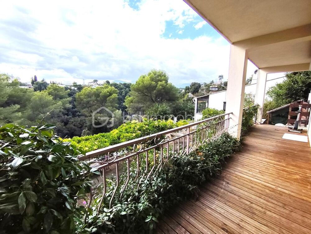 Vente Appartement Appartement/villa 3 pces, 109m², terrain 1680m², parking Cagnes sur mer