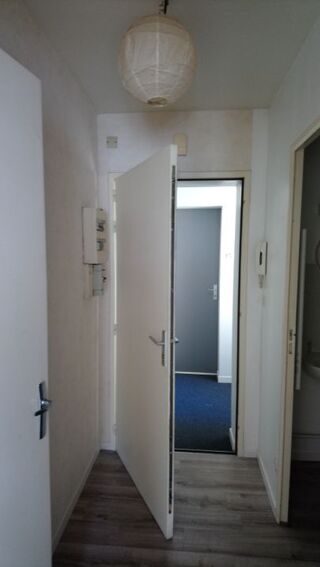  Appartement à louer 1 pièce 19 m²