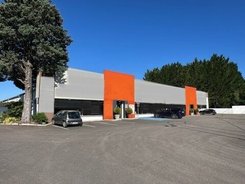 A VENDRE - ENSEMBLE IMMOBILIER 940000 71380 Epervans