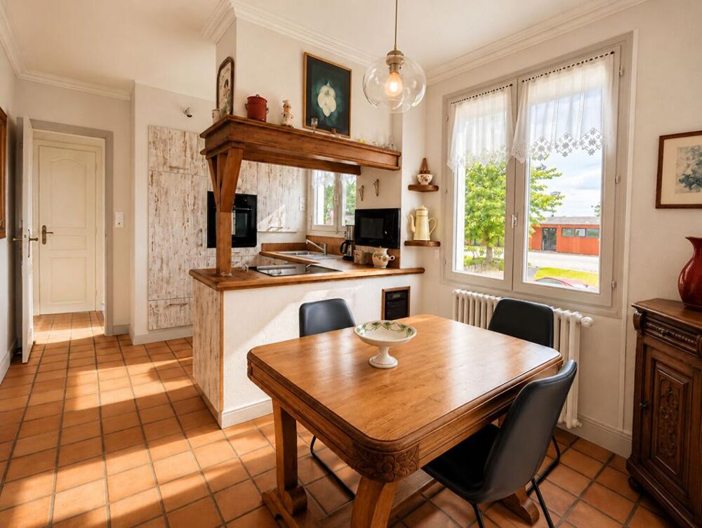 Le Foeil Grande maison, studio, atelier et terrain constructible