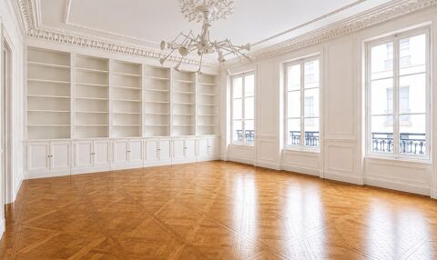 Bureaux lumineux et calmes &agrave; louer dans un immeuble de standing &agrave; Paris 8 11045 75008 Paris