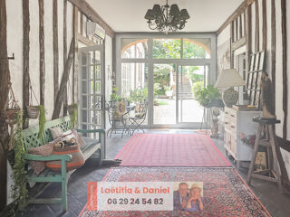  Maison à vendre 12 pièces 375 m²