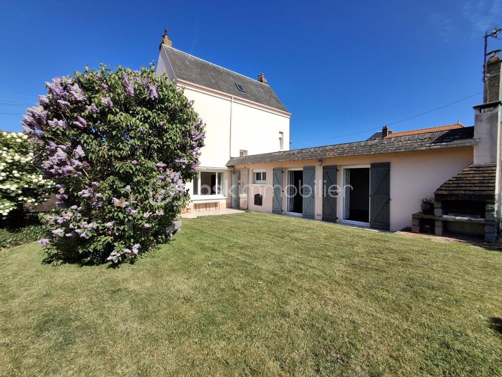 ***SUPERBE MAISON FAMILIALE 135m2 AVEC JARDIN ET GARAGE FERME - QUARTIER VIEUX NEUVILLE DIEPPE***