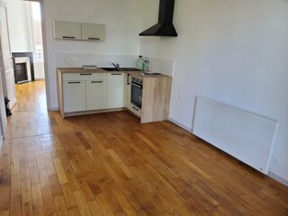  Appartement à louer 2 pièces 37 m²