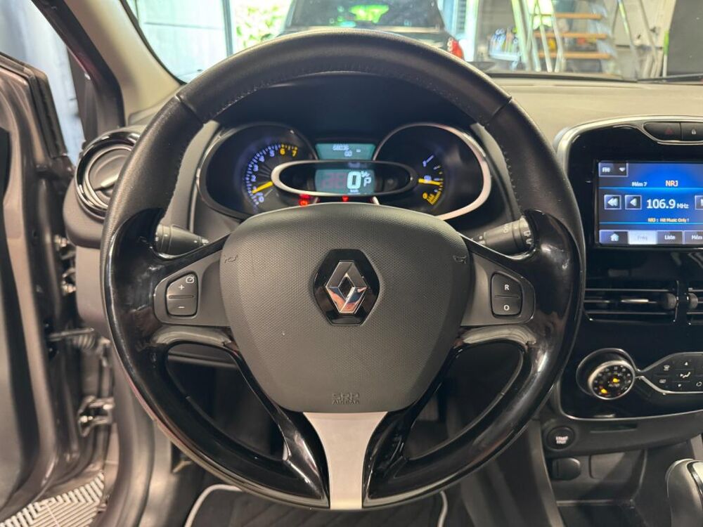 Clio IV TCe 120 Intens EDC 2015 occasion 78200 Mantes La Jolie