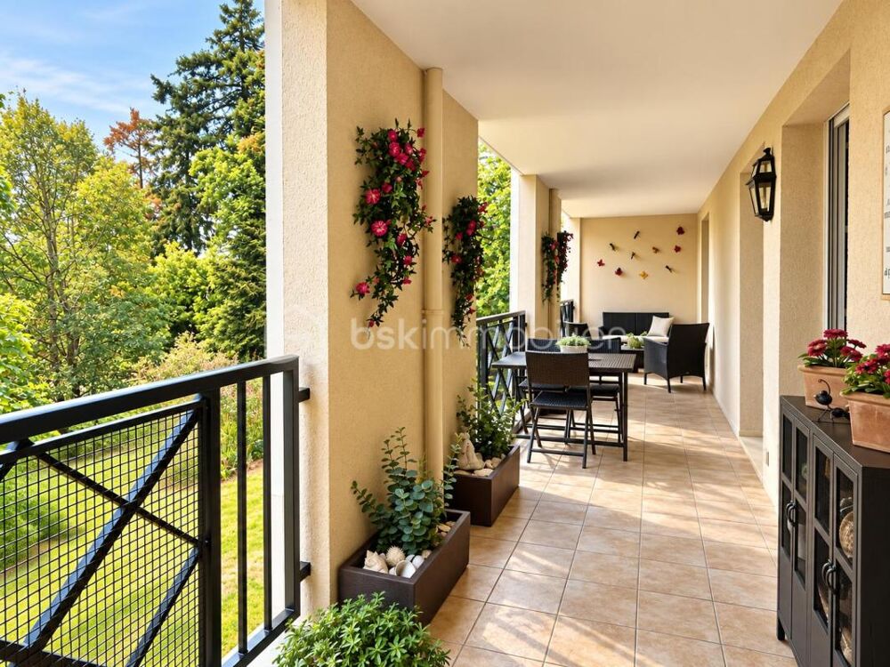 Vente Appartement DAMMARIE-LÈS-LYS – 122 M², DES VOLUMES RARES ET LA VERDURE POUR DÉCOR Dammarie les lys