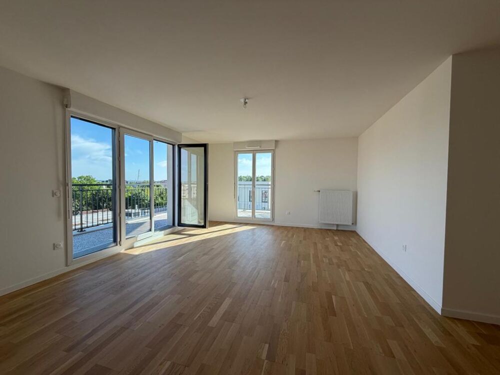 Vente Appartement LIVRÉ 5 PIÈCES DERNIER ÉTAGE AVEC TERRASSES TRAVERSANT ET 2 PARKING Le perreux sur marne