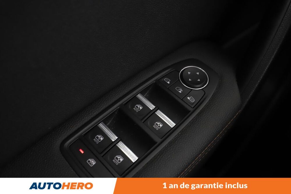 Captur 1.6 E-Tech Full Hybrid Iconic 145 ch 2023 occasion 92130 Issy-les-Moulineaux