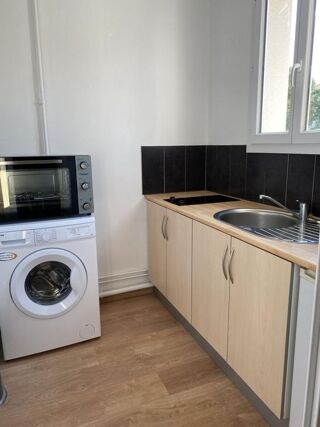  Appartement à louer 1 pièce 33 m²