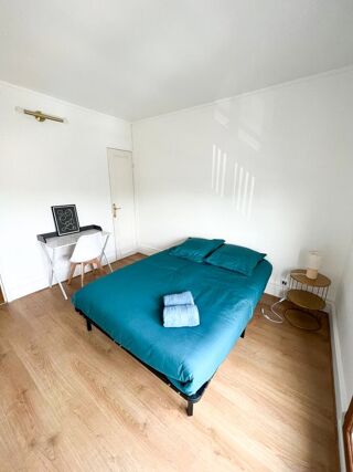  Appartement à louer 5 pièces 94 m²