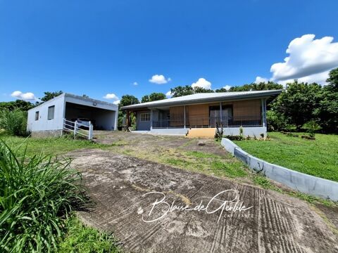   Maison de charme � vendre 4 pi�ces SAINT CLAUDE (971) Propri�t�/ch�teau - 4 pi�ce(s) - 115 m�