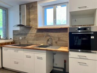  Appartement à louer 3 pièces 75 m²