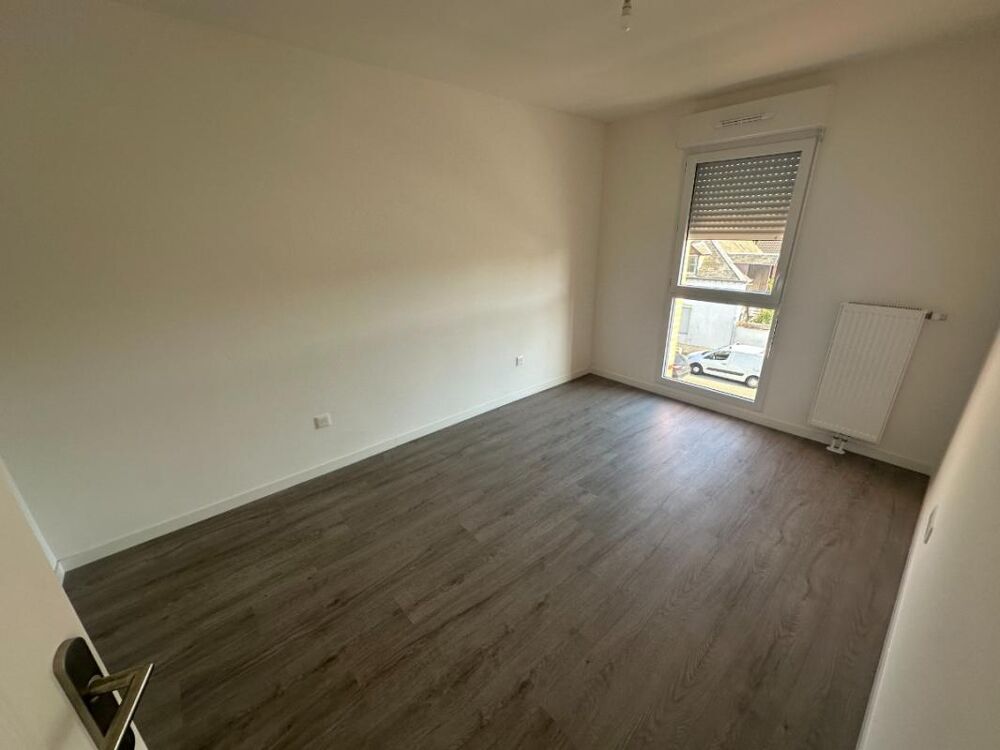 T2 neuf avec balcon et parking à Mainvilliers