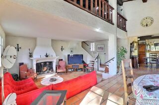  Maison � vendre 9 pi�ces 205 m�