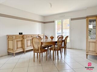  Maison à vendre 8 pièces 148 m²