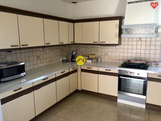  Maison  vendre 8 pices 168 m