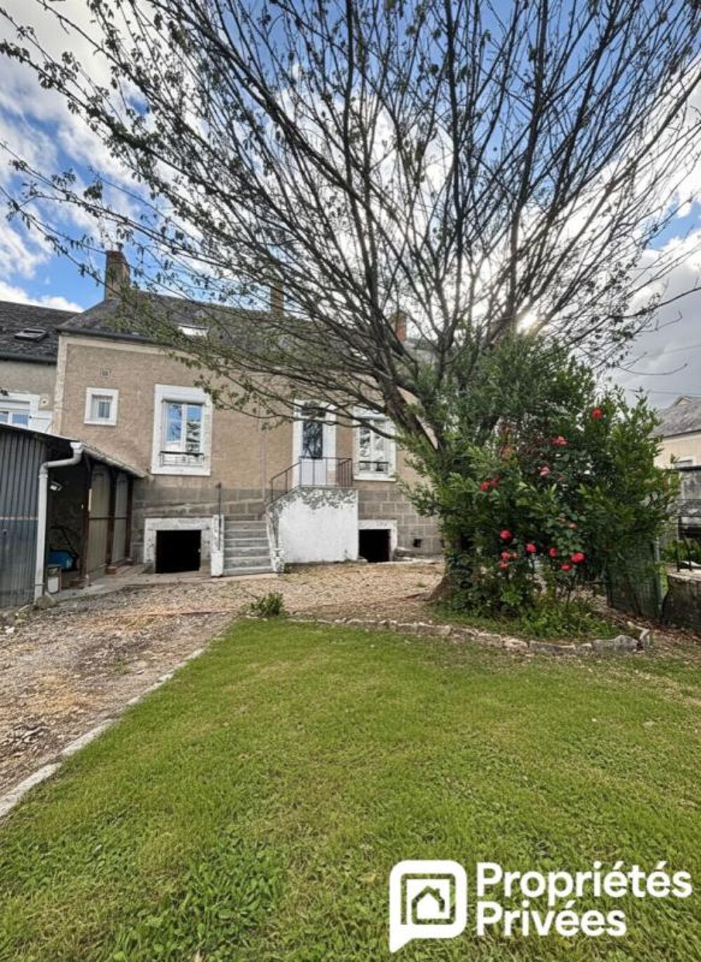 Maison 6 pièces 123 m² · à Mehun sur Yevre · 123 m² · 192 000 €
