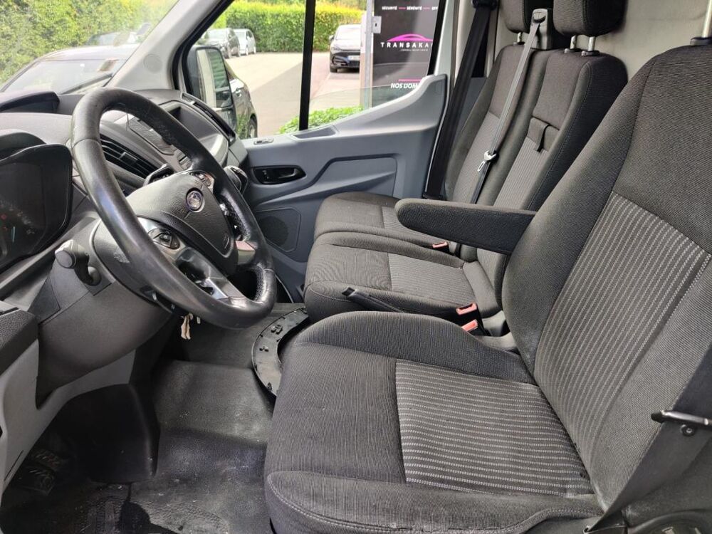Transit FOURGON T310 L2H3 2.2 TDCI 100 AMBIENTE 2015 occasion 78200 Mantes La Jolie