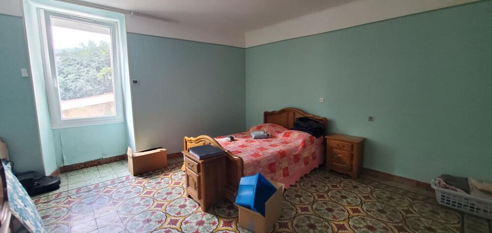 APPARTEMENT 6 PIÈCES