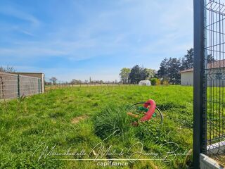  Terrain à vendre 768 m²