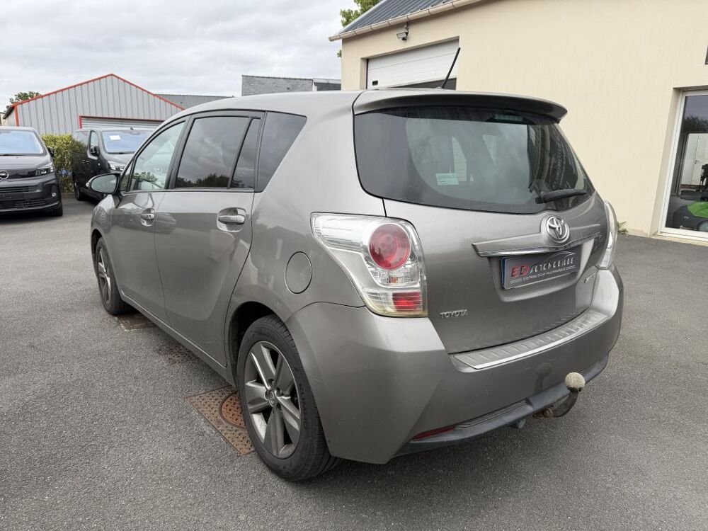Verso (2) 112 D-4D FAP DYNAMIC 7PL 2015 occasion 35690 Acign&eacute;