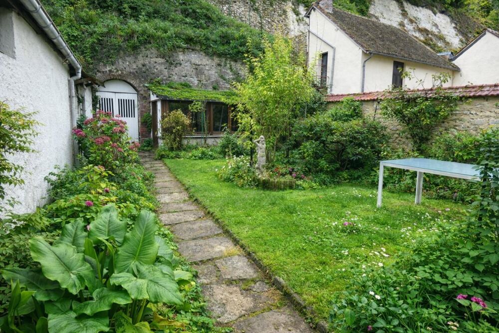 Vente Immeuble Immeuble 170 m2 avec cour Ivry la bataille