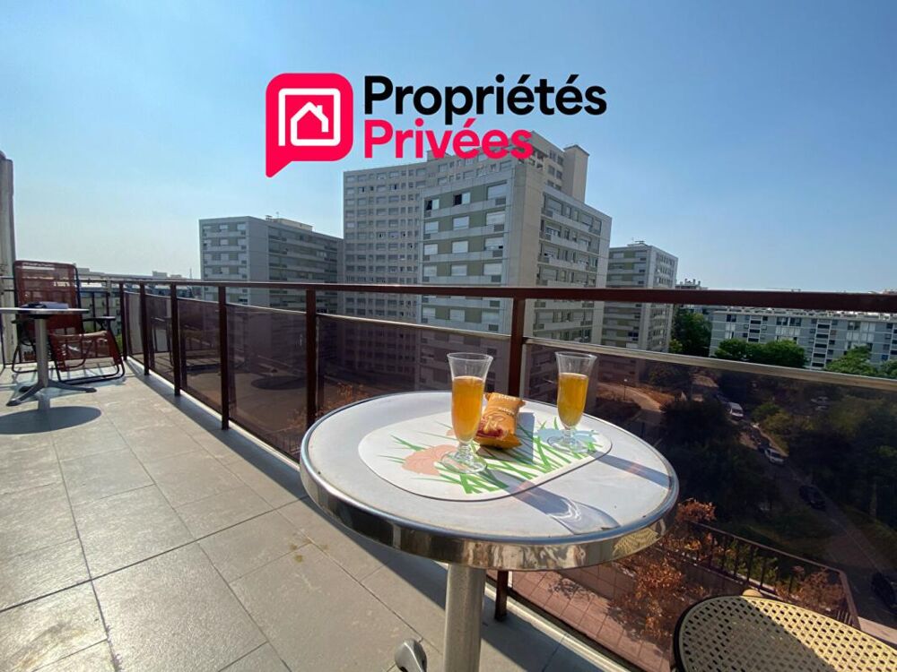 Vente Appartement 76m2 AU DERNIER ETAGE AVEC 2 BALCONS Paris 20